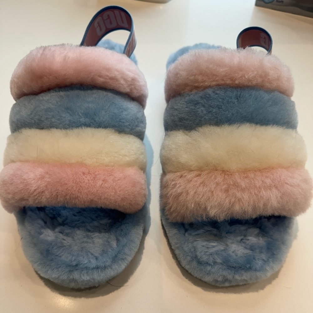 UGG Women’s Fluff Yeah Slide Sandals